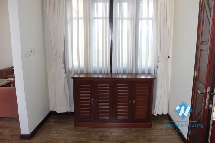 Nice view apartment for rent in Truc Bach area, Ba Dinh, Hanoi